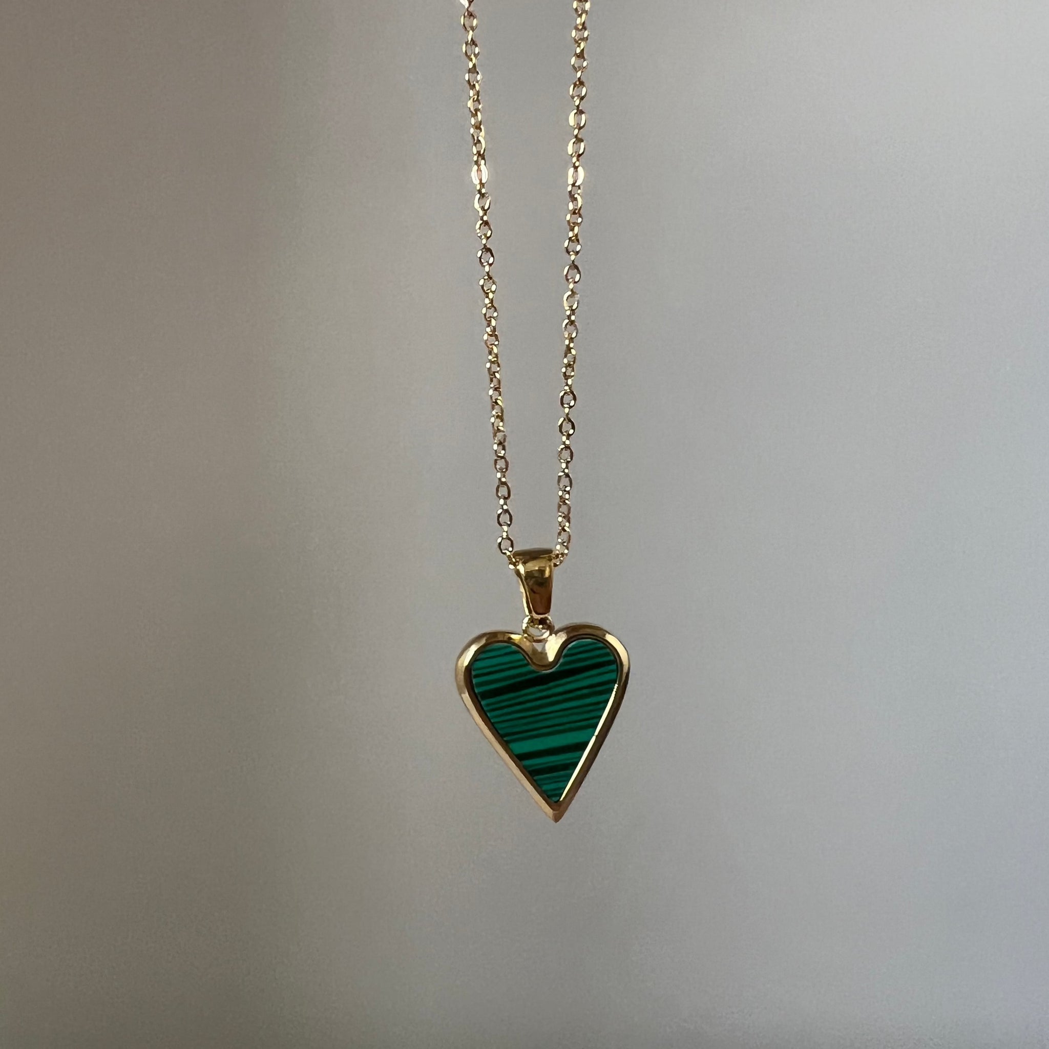 Gold heart necklace